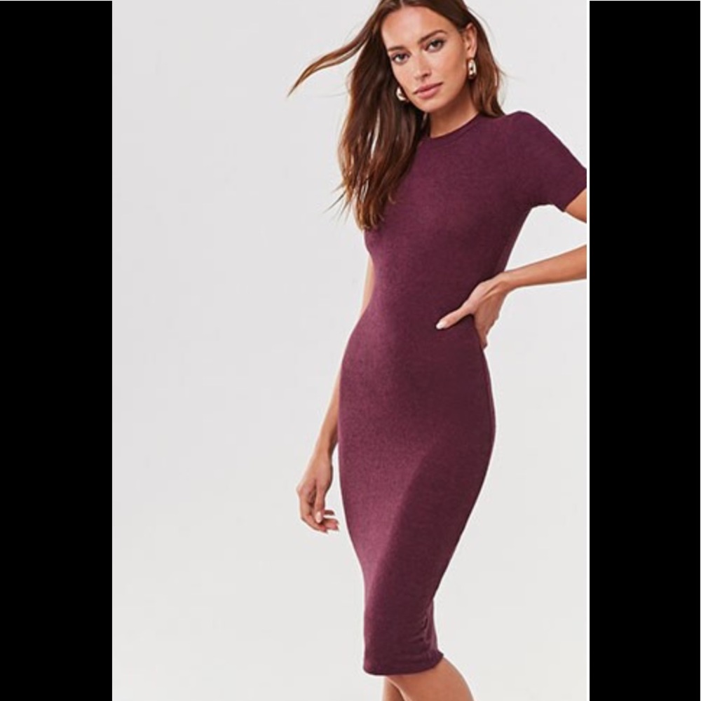Short sleeve dark purple dress